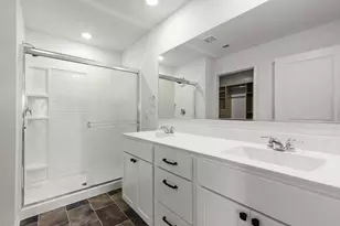 2461 Tahoe ln, Pingree Grove, IL 60140 - Photo 18