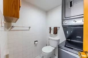 10117 S Cicero Ave, Oak Lawn, IL 60453 - Photo 14