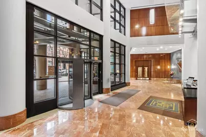 211 E Ohio Street #2806, Chicago, IL 60611 - Photo 32