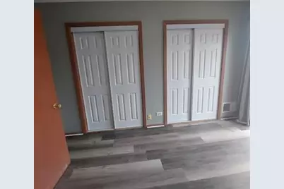 363 Meadow Green Lane #363, Round Lake Beach, IL 60073 - Photo 8