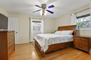 203 Centennial Ave, Normal, IL 61761 - Photo 10