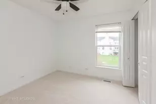 1110 Oakhill Dr, Aurora, IL 60502 - Photo 22