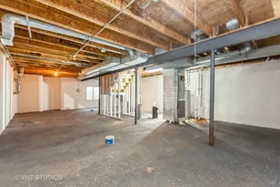 1110 Oakhill Dr, Aurora, IL 60502 - Photo 26