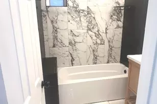 1943 N Winchester Ave, Chicago, IL 60622 - Photo 16