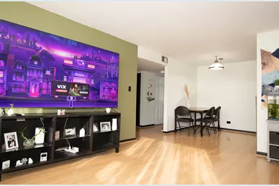 7234 W North Avenue #807, Elmwood Park, IL 60707 - Photo 4