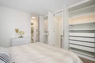 1360 N Sandburg Terrace, Chicago, IL 60610 - Photo 20