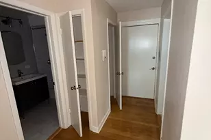 3852 N Elston Ave, Chicago, IL 60618 - Photo 8