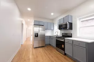 2016 N Kilbourn Ave, Chicago, IL 60639 - Photo 16