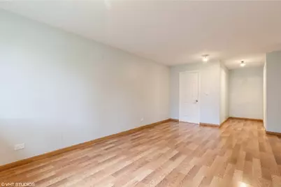 1525 Sander Court #113, Wheeling, IL 60090 - Photo 10