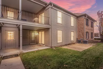 1804 Fayette Walk #C, Hoffman Estates, IL 60169 - Photo 2