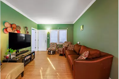 213 153rd Place, Calumet City, IL 60409 - Photo 4