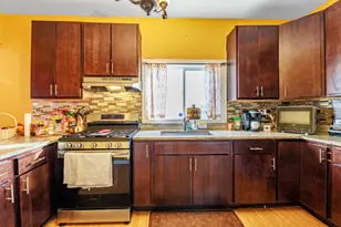 213 153rd Pl, Calumet City, IL 60409 - Photo 8