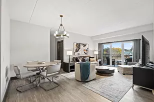 235 N Smith St, Palatine, IL 60067 - Photo 6