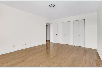 [Address not provided], Addison, IL 60101 - Photo 8