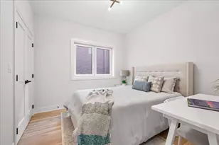 2435 N Clybourn Ave, Chicago, IL 60614 - Photo 14