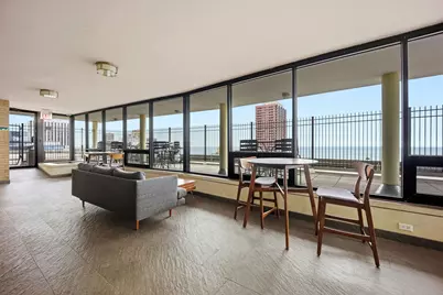 2930 N Sheridan Road #1912, Chicago, IL 60657 - Photo 18