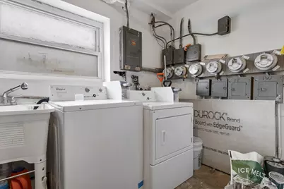 528 N Ardmore Avenue, Villa Park, IL 60181 - Photo 22