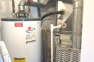 9420 S 77th Ct, Hickory Hills, IL 60457 - Photo 36