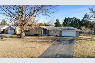 2209 Edgebrook Drive, Rockford, IL 61107 - Photo 2