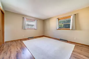 2209 Edgebrook Dr, Rockford, IL 61107 - Photo 26