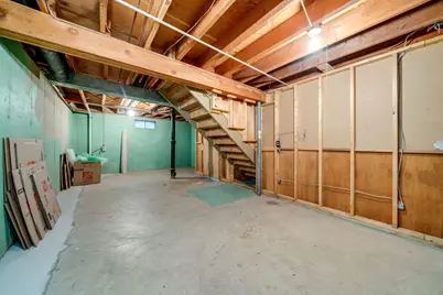 2209 Edgebrook Drive, Rockford, IL 61107 - Photo 34