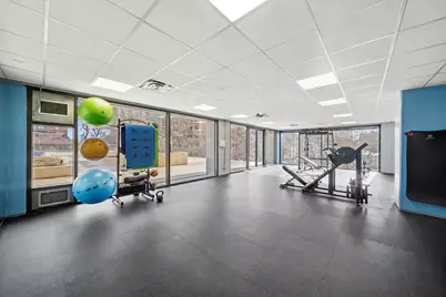 4343 N Clarendon Avenue #911, Chicago, IL 60613 - Photo 16