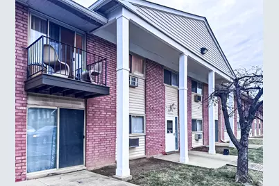 659 E Fullerton Avenue #209, Glendale Heights, IL 60139 - Photo 2
