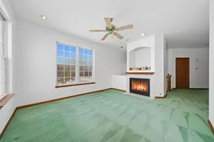 2949 Woodside Dr, Joliet, IL 60431 - Photo 6