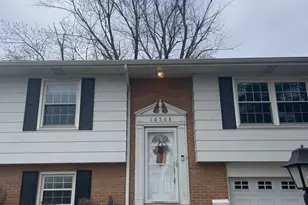 16508 Brockton Ln, Oak Forest, IL 60452 - Photo 1