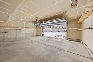 1710 Dogwood Ln, Hanover Park, IL 60133 - Photo 28