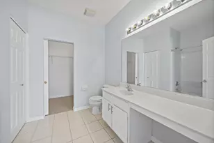 1710 Dogwood Ln, Hanover Park, IL 60133 - Photo 14