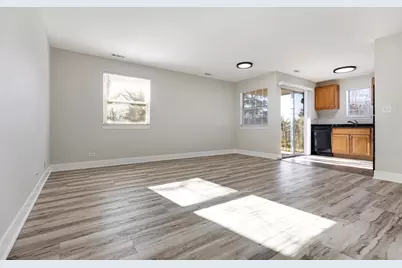 59 Gant Circle #H, Streamwood, IL 60107 - Photo 2