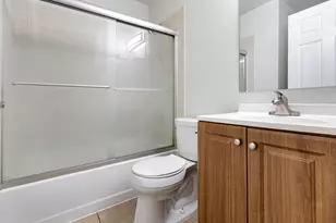 59 Gant Cir, Streamwood, IL 60107 - Photo 12