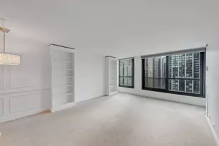 1030 N State St, Chicago, IL 60610 - Photo 4