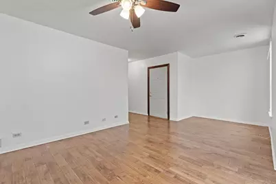 6037 S Champlain Avenue, Chicago, IL 60637 - Photo 6