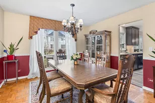 47 N Sterling Heights Rd, Vernon Hills, IL 60061 - Photo 12