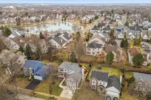 47 N Sterling Heights Rd, Vernon Hills, IL 60061 - Photo 32