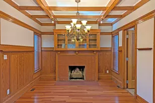 836 E 52nd St, Chicago, IL 60615 - Photo 12