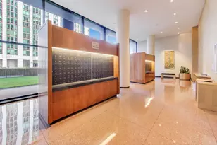 155 N Harbor Dr, Chicago, IL 60601 - Photo 8