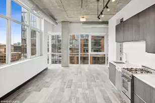 [Address not provided], Chicago, IL 60607 - Photo 2