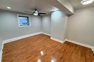 2700 N Ridgeway Ave, Chicago, IL 60647 - Photo 12