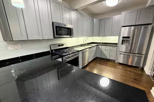 2700 N Ridgeway Ave, Chicago, IL 60647 - Photo 2