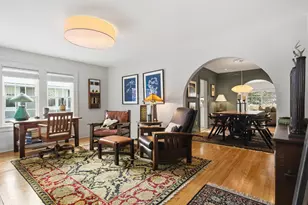 505 S James St, Champaign, IL 61821 - Photo 4