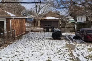 11337 S Parnell Ave, Chicago, IL 60628 - Photo 30