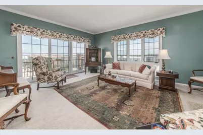 750 Pearson Street #904, Des Plaines, IL 60016 - Photo 4