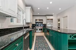 1950 W Southmeadow Ln, Lake Forest, IL 60045 - Photo 10