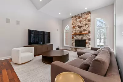 1950 W Southmeadow Lane, Lake Forest, IL 60045 - Photo 14