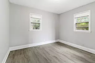 1601 N Mckinley Ave, Champaign, IL 61821 - Photo 10