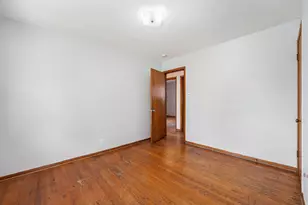 405 Clyde Ave, Calumet City, IL 60409 - Photo 12