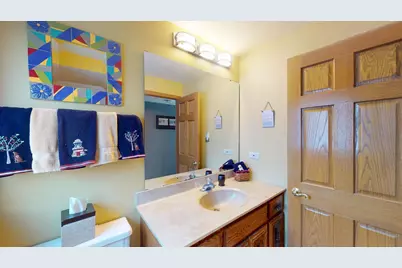 [Address not provided], Downers Grove, IL 60516 - Photo 36